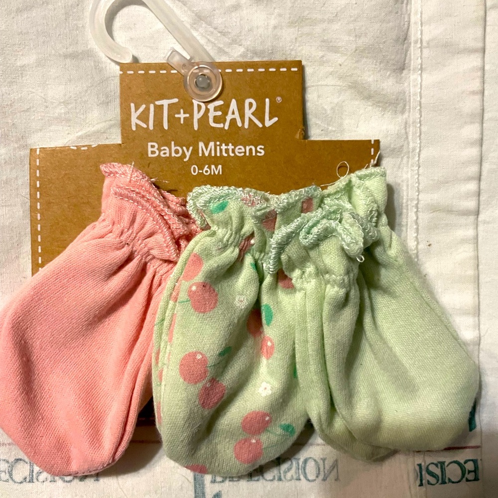 Baby mittens